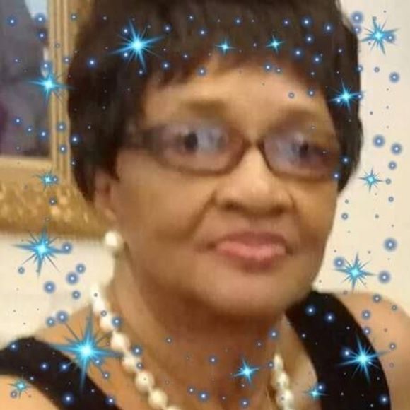 Meet your Posher, Delores - Picture 1 of 1